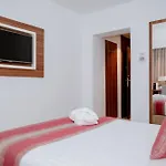Hotel Ramada Plaza By Wyndham Craiova