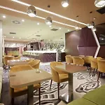 Ramada Plaza By Wyndham Hotel Craiova
