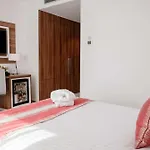 Ramada Plaza By Wyndham