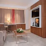 Hotel Ramada Plaza By Wyndham 4*