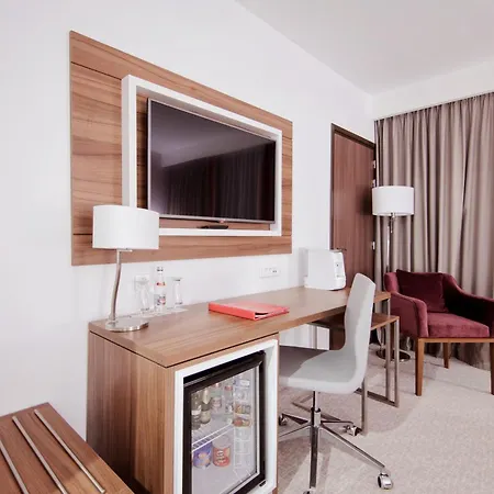 Ramada Plaza Hotel Craiova