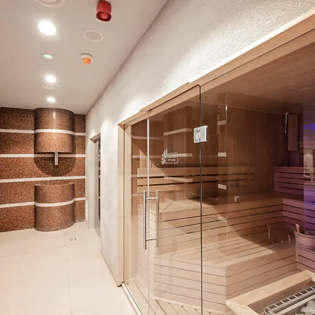 Hotel Ramada Plaza Craiova