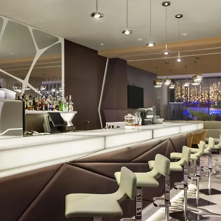 Ramada Plaza By Wyndham 4*