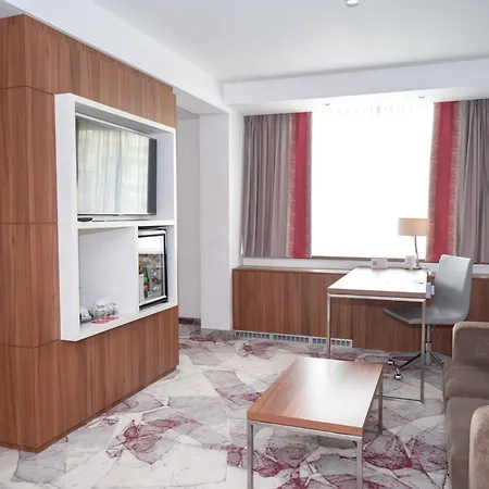 Ramada Plaza Hotel Craiova