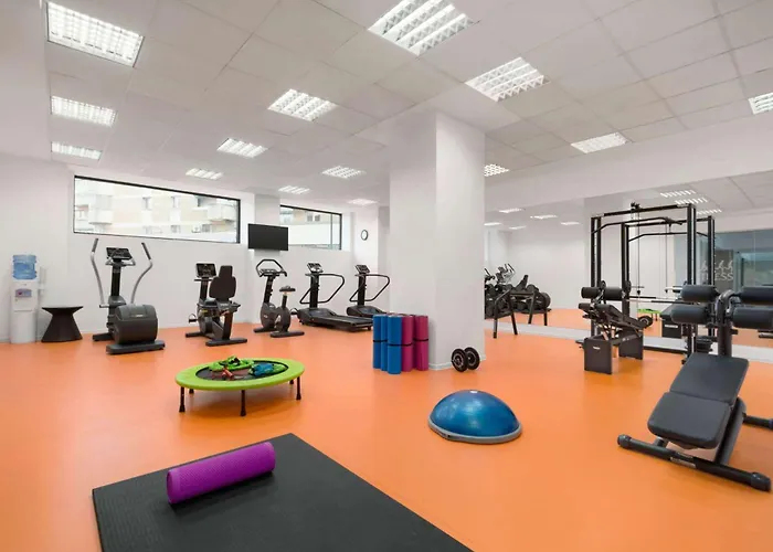 Ramada Plaza By Wyndham 酒店 克拉奥华