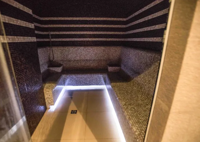 Ramada Plaza 4* Craiova