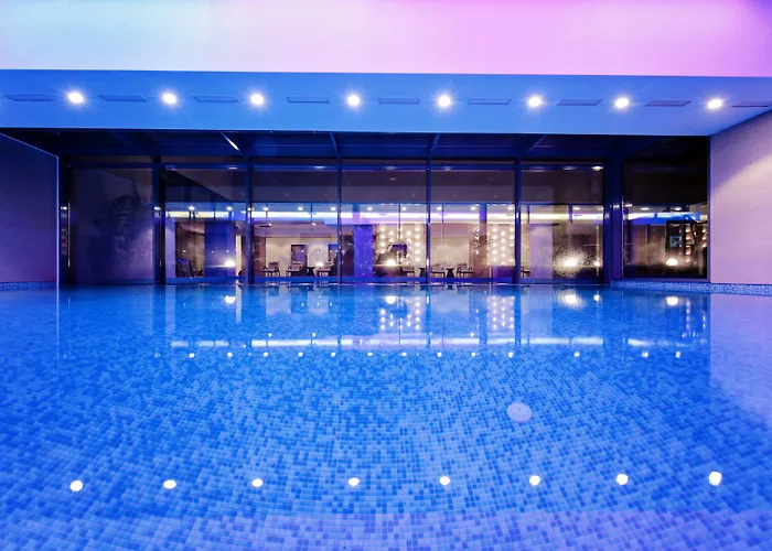 Ramada Plaza By Wyndham 4*