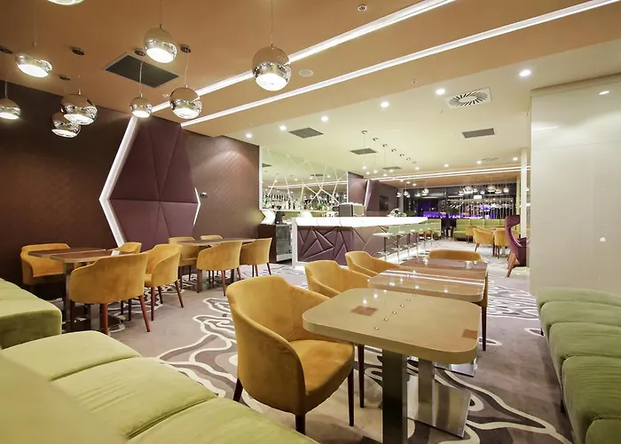 Ramada Plaza By Wyndham 4* Κραϊόβα